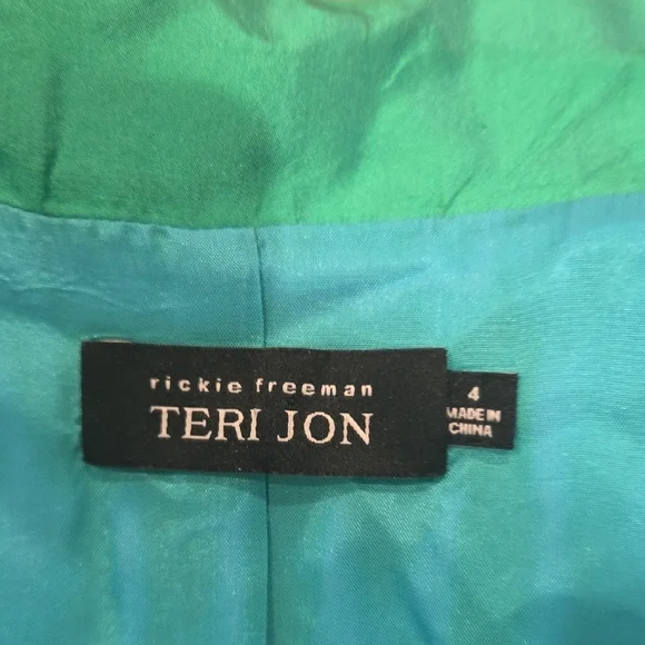 Teri Jon Emerald GreenBelted SilkMidi Dress
